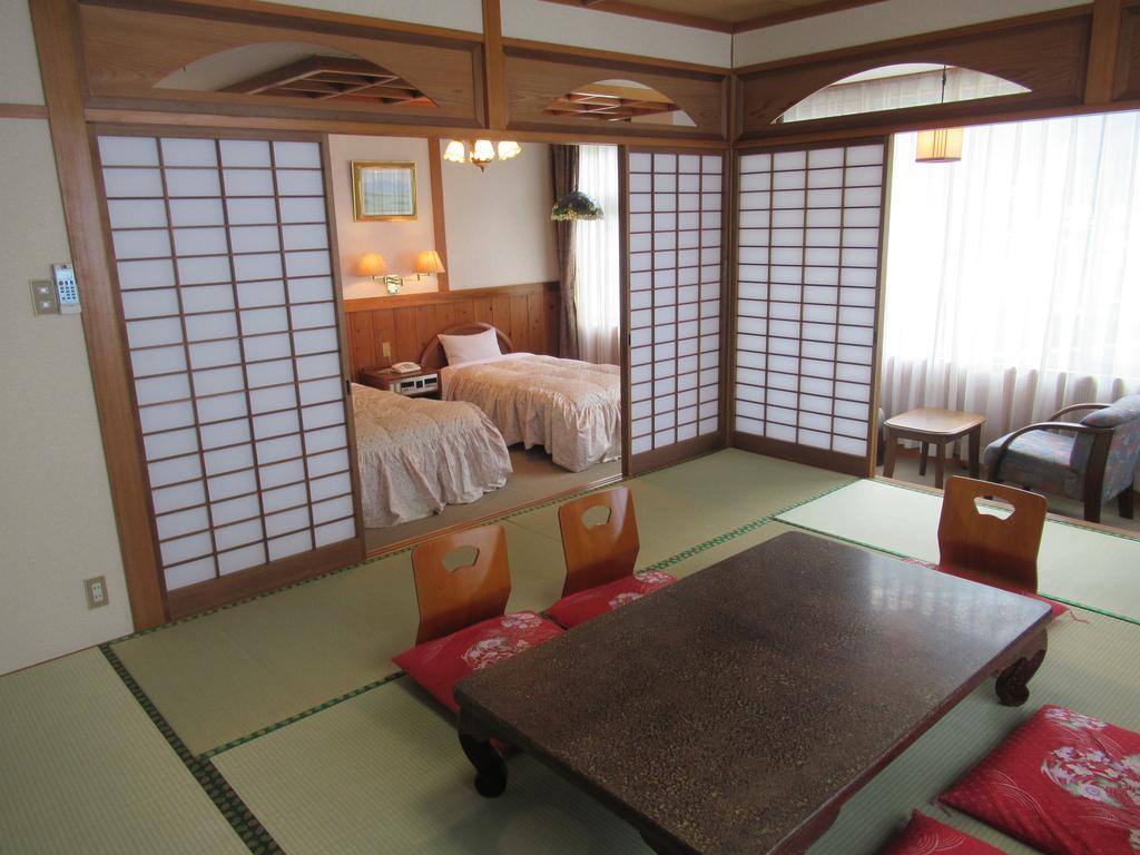 Amagase Onsen Hotel Suikoen هيتا المظهر الخارجي الصورة